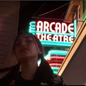 Meet your Posher, Francesca